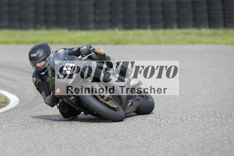 /53 16.09.2025 Track Day Domi Aegerter ADR/Gruppe rot/12